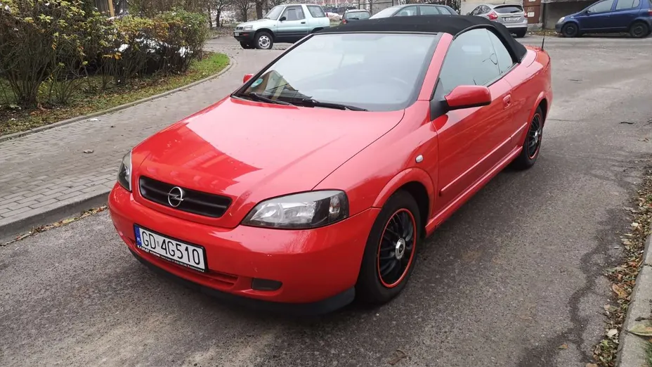 OPEL Astra -