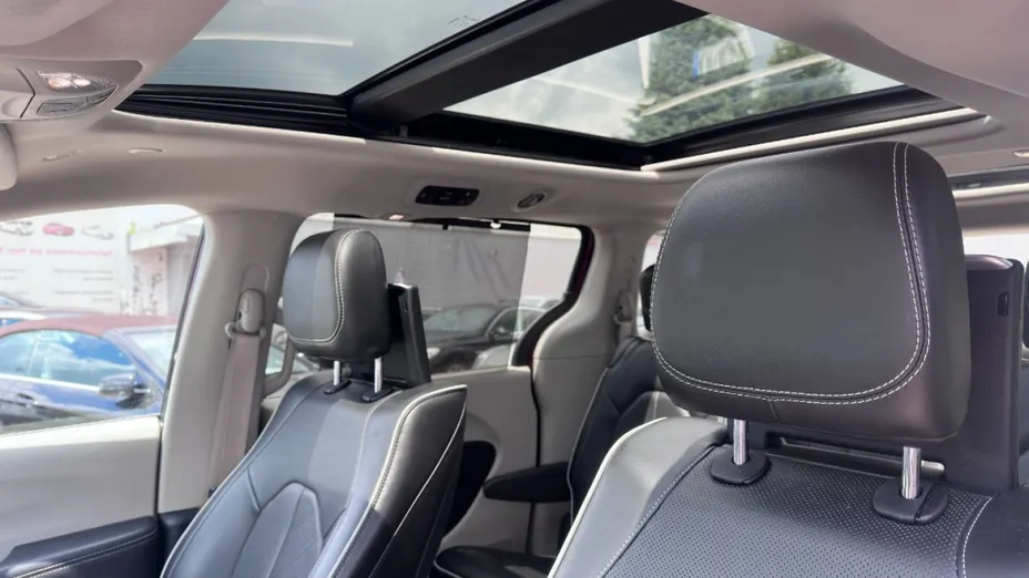CHRYSLER Pacifica -