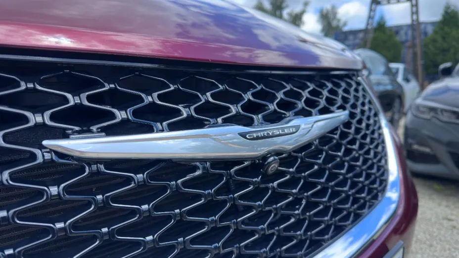 CHRYSLER Pacifica -