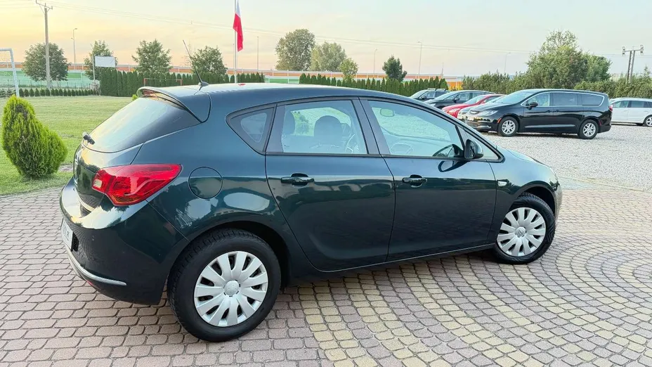 OPEL Astra -