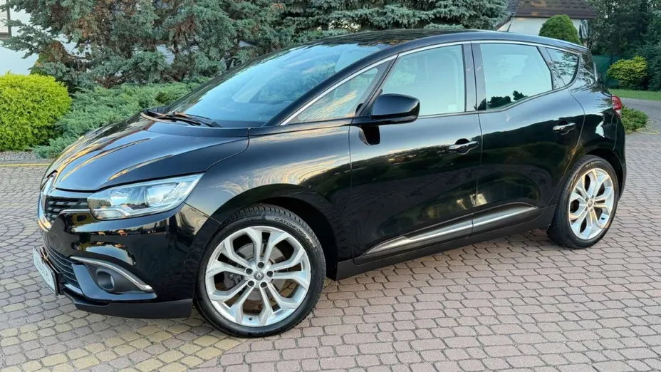 RENAULT Scenic -