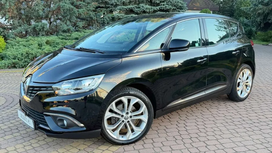 RENAULT Scenic -