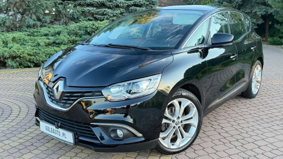 RENAULT Scenic -