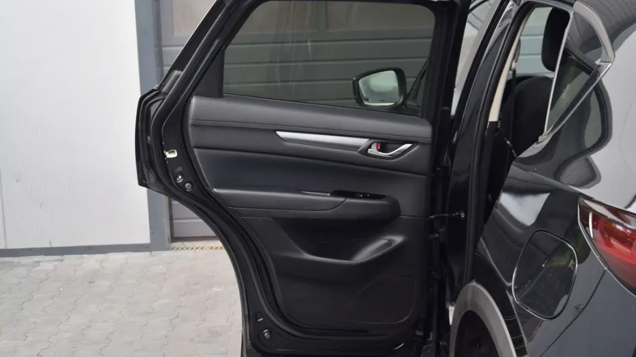 MAZDA CX-5 -