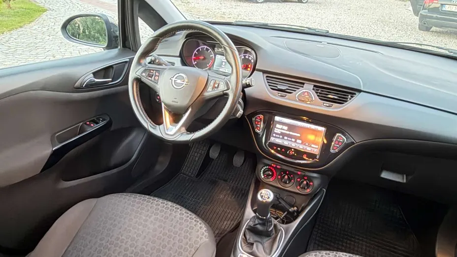 OPEL Corsa -