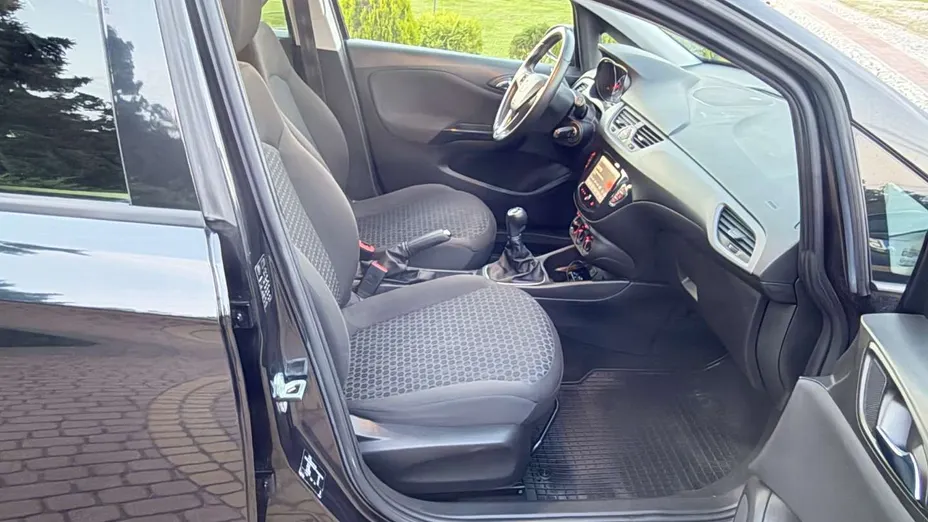 OPEL Corsa -
