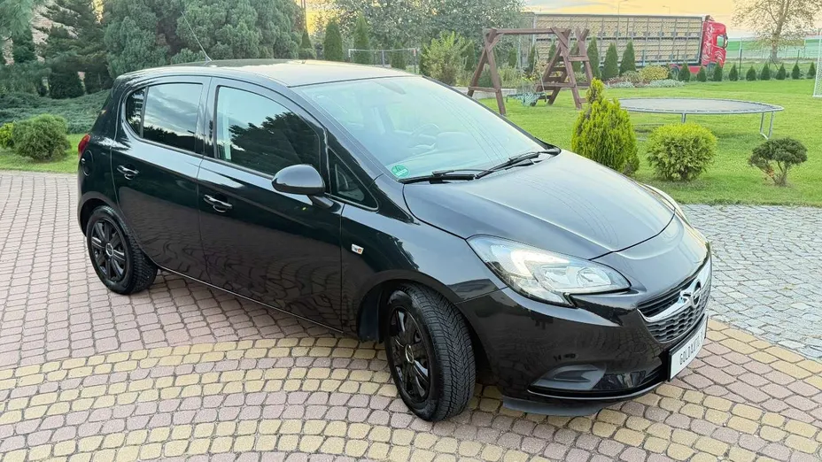 OPEL Corsa -