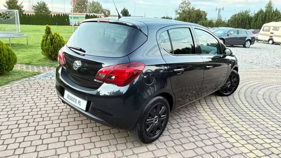 OPEL Corsa -