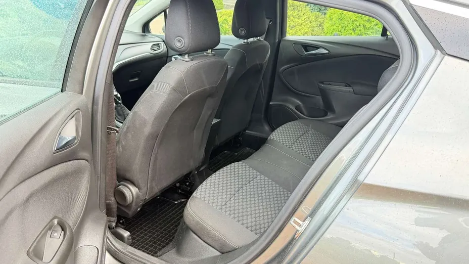 OPEL Astra -
