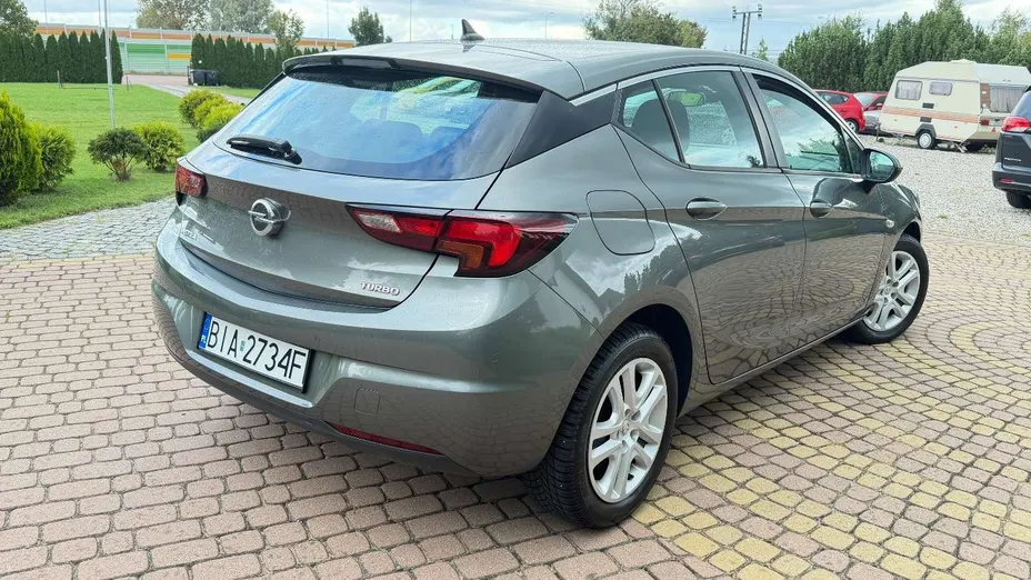 OPEL Astra -
