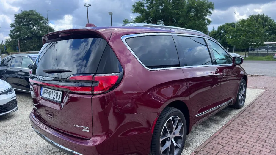 CHRYSLER Pacifica -