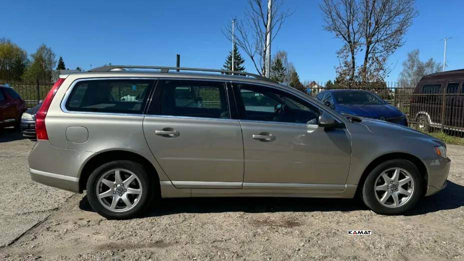 VOLVO V70 -