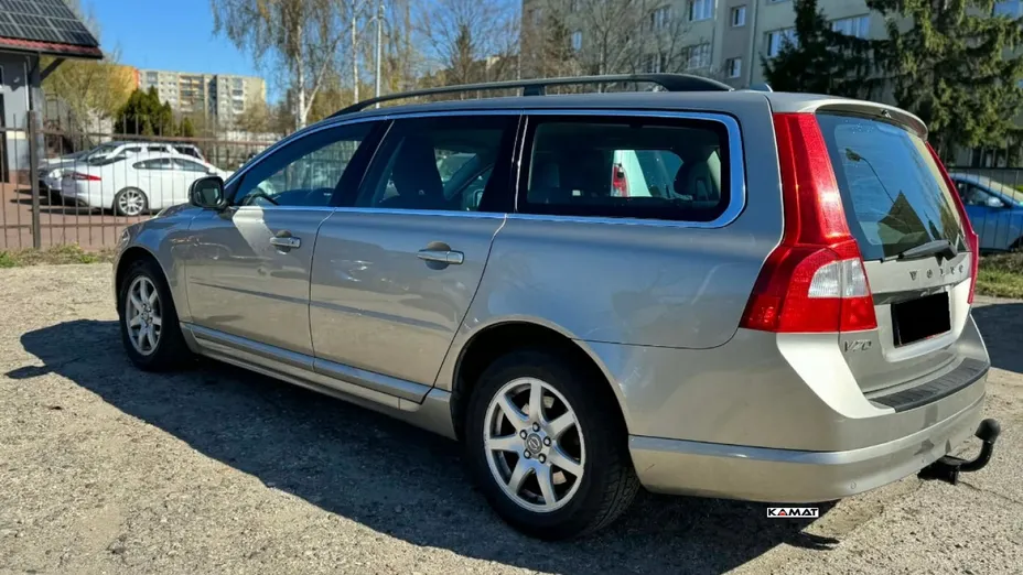VOLVO V70 -