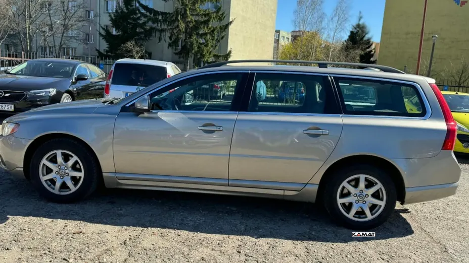 VOLVO V70 -