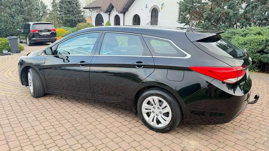 HYUNDAI i40 -