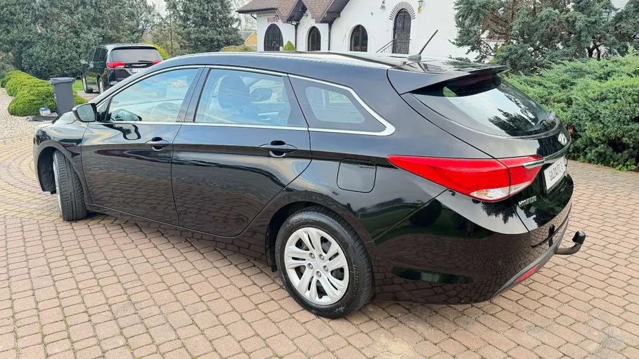 HYUNDAI i40 -