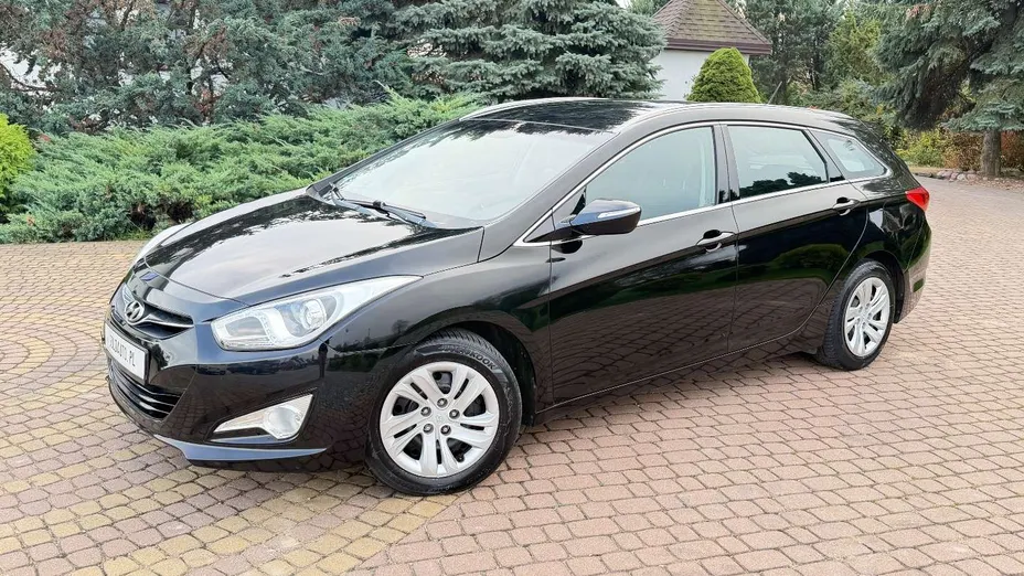 HYUNDAI i40 -