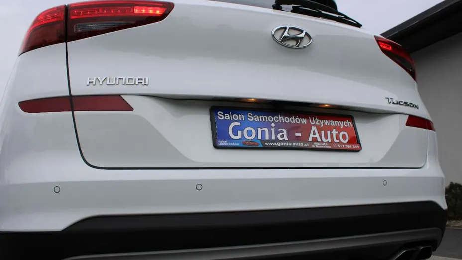 HYUNDAI Tucson -