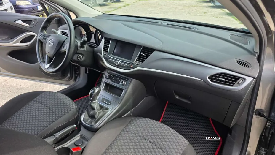OPEL Astra -