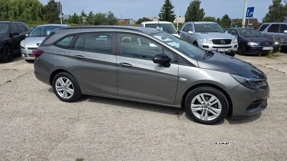 OPEL Astra -