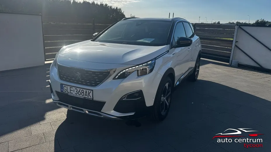 PEUGEOT 3008 -