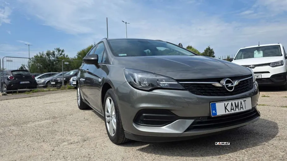 OPEL Astra -