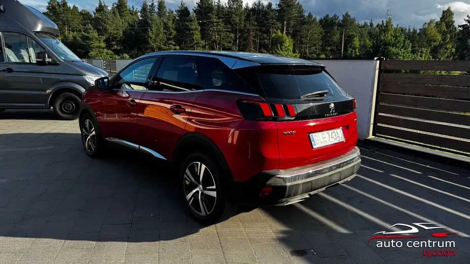PEUGEOT 3008 -