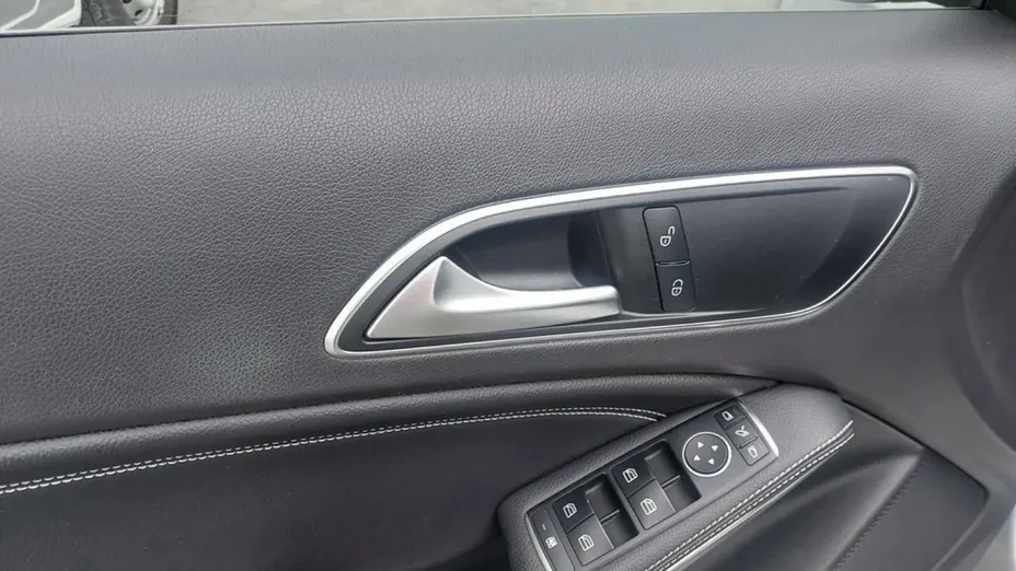 MERCEDES-BENZ A Klasa -