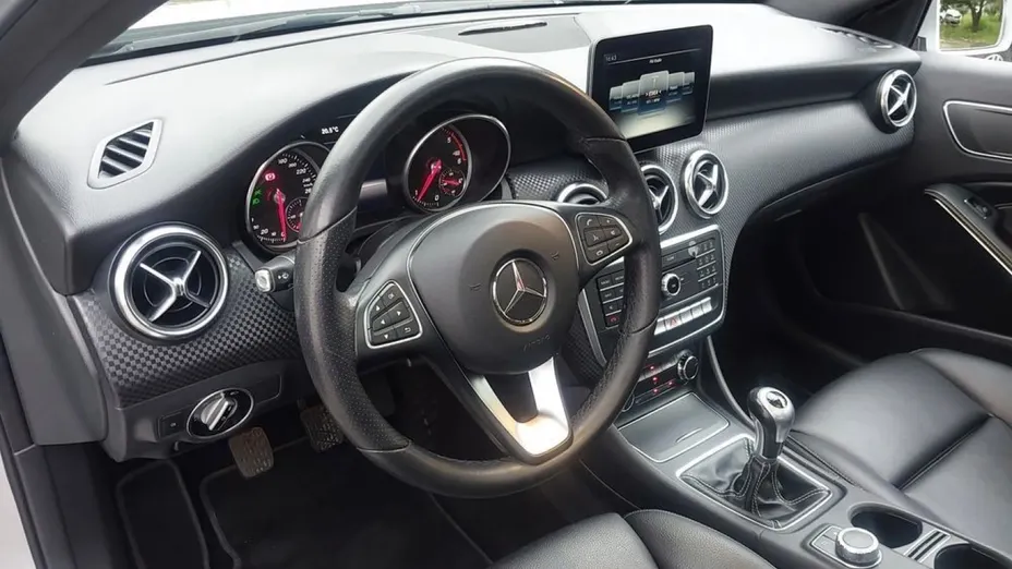 MERCEDES-BENZ A Klasa -