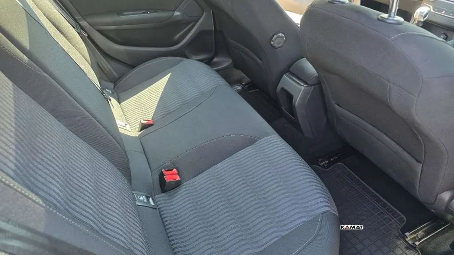 PEUGEOT 308 -