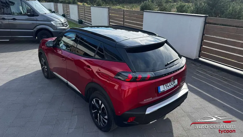 PEUGEOT 2008 -