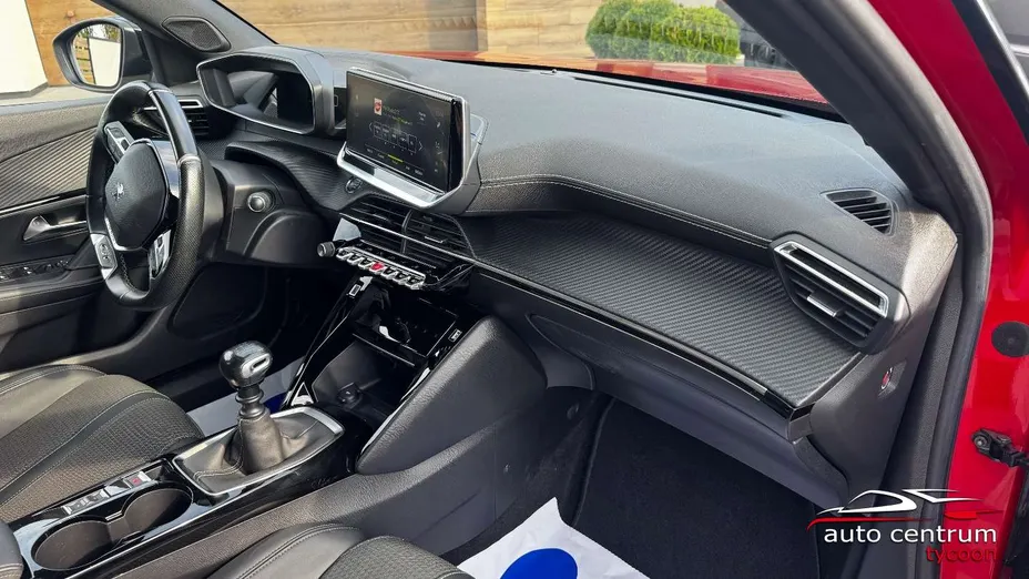 PEUGEOT 2008 -