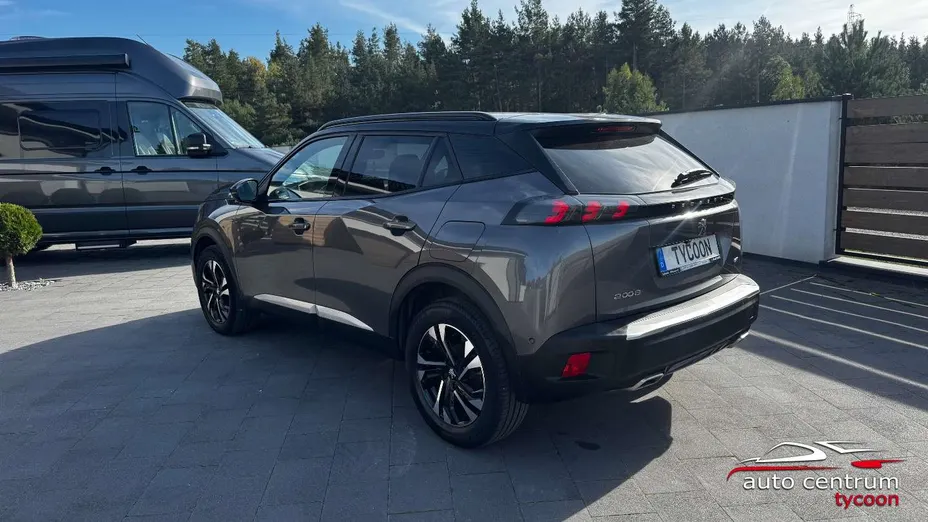 PEUGEOT 2008 -