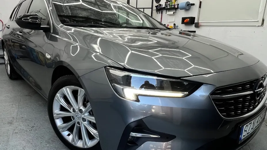 OPEL Insignia -
