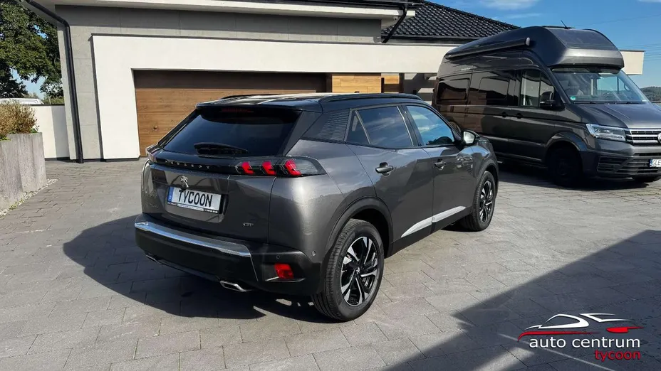 PEUGEOT 2008 -