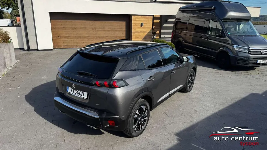 PEUGEOT 2008 -