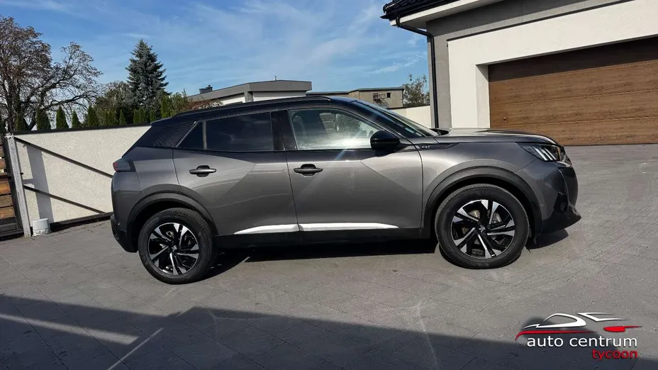 PEUGEOT 2008 -
