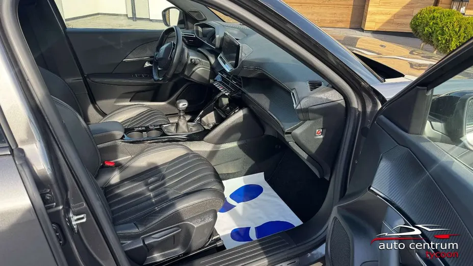 PEUGEOT 2008 -