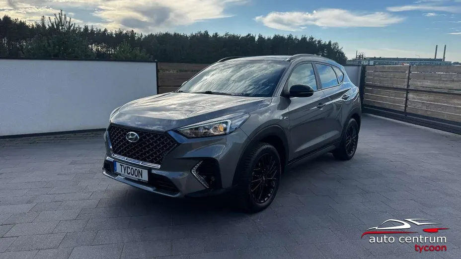 HYUNDAI Tucson -