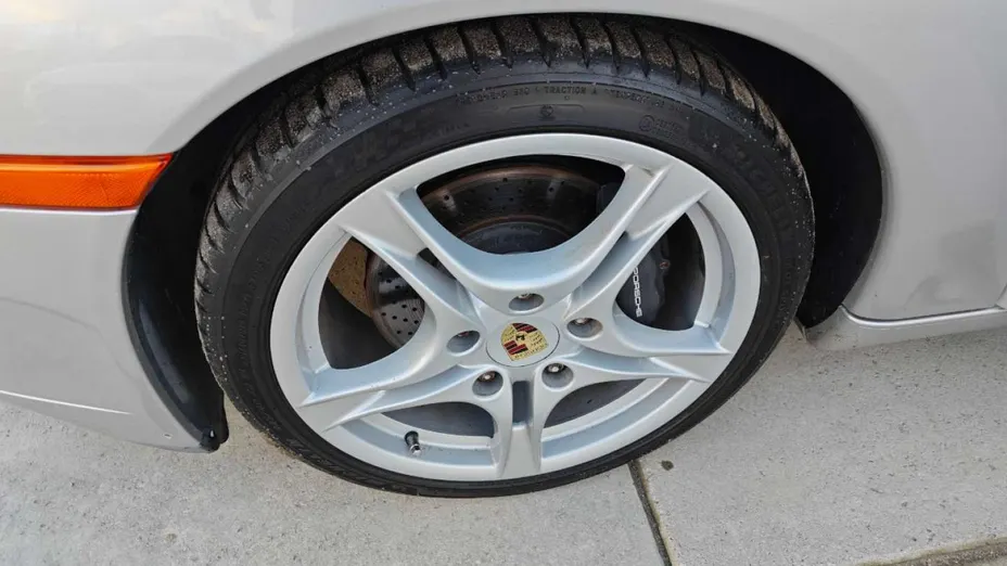 PORSCHE 911 -
