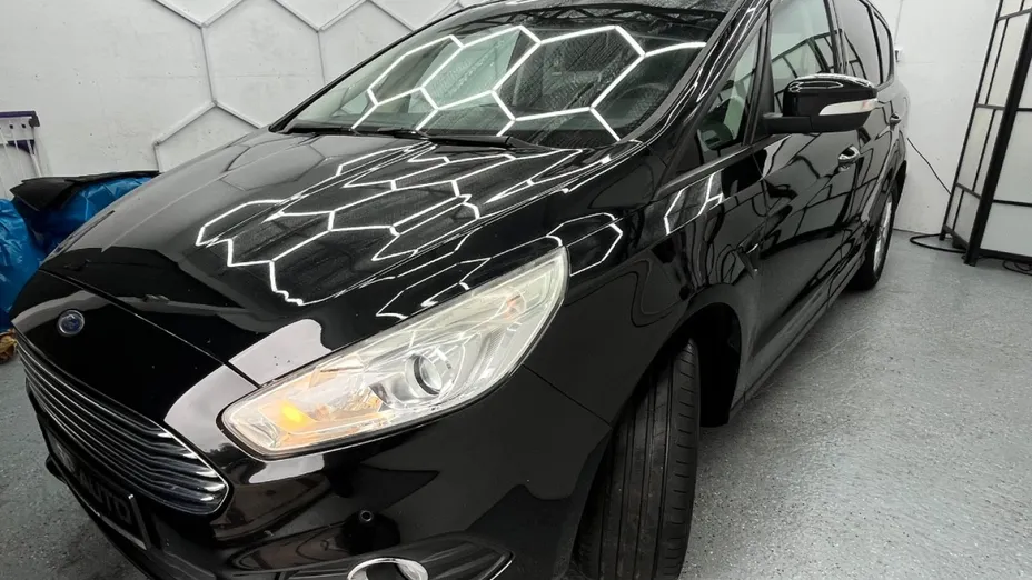 FORD S-MAX -