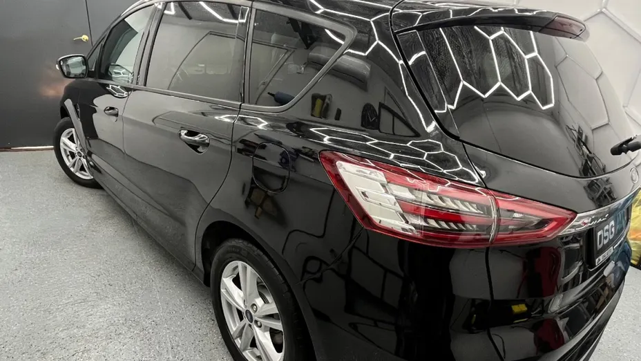 FORD S-MAX -
