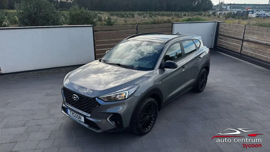 HYUNDAI Tucson -