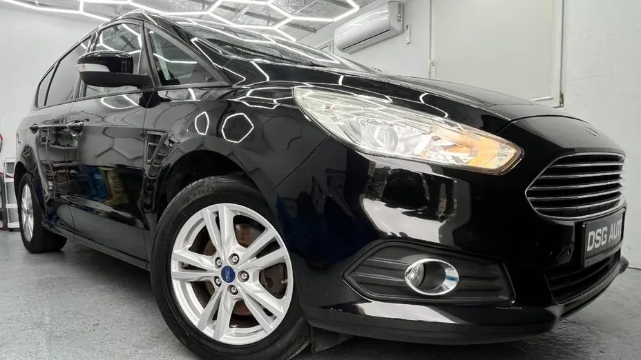 FORD S-MAX -