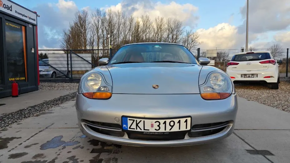 PORSCHE 911 -