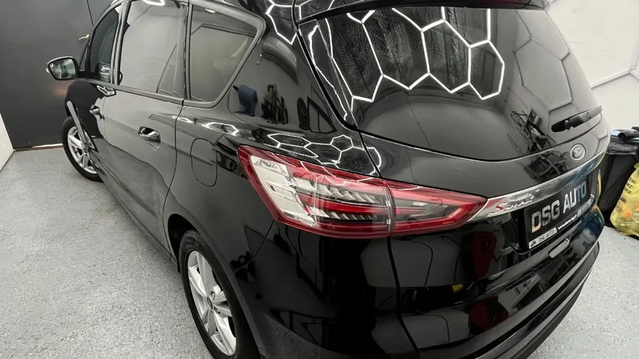 FORD S-MAX -