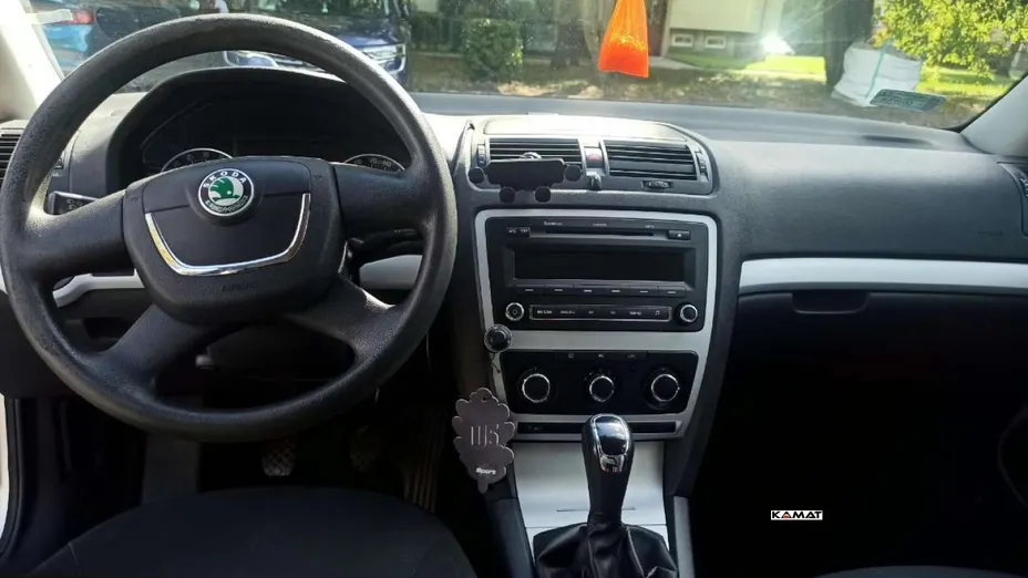 SKODA Octavia -