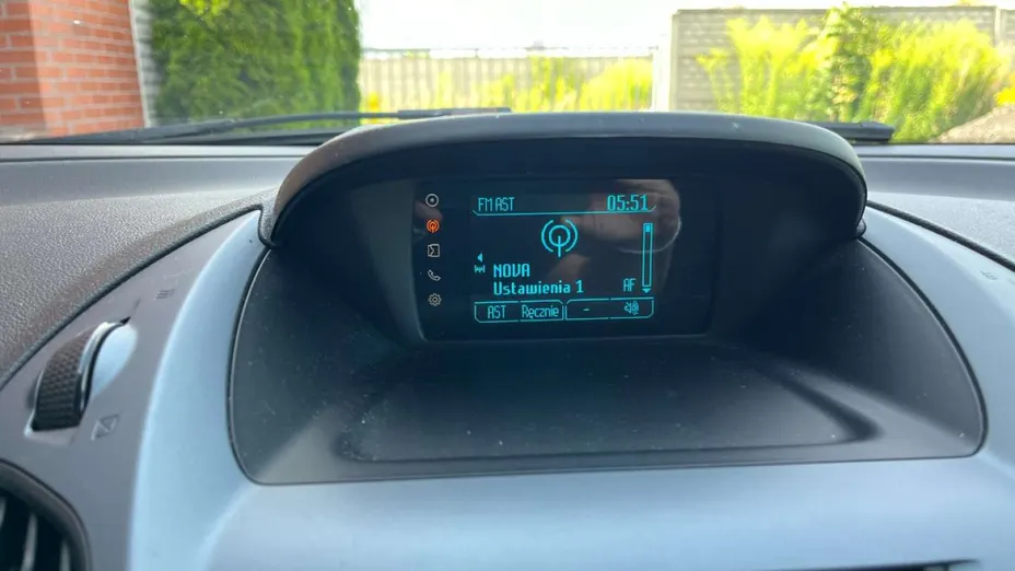 FORD B-MAX -