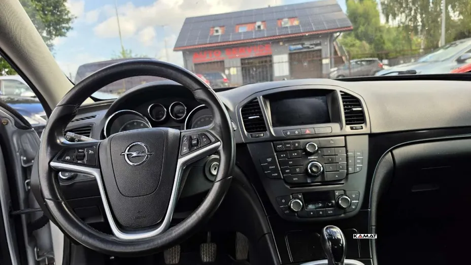 OPEL Insignia -