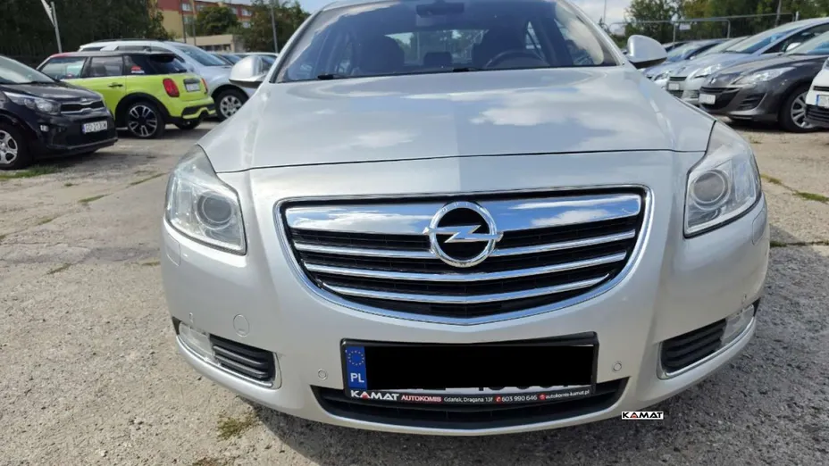OPEL Insignia -